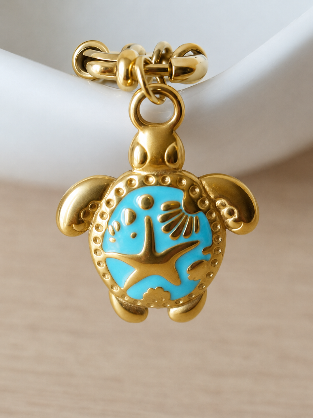 Collar Ocean